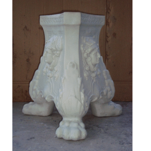 Claw Pillar