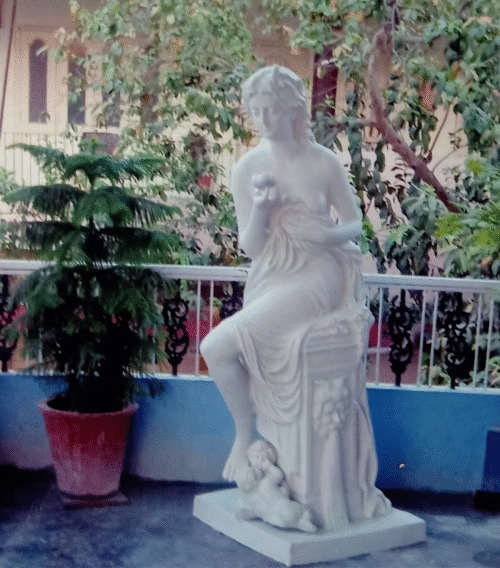 Apple Lady
