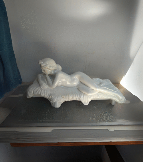 Sleeping Lady - Image 2