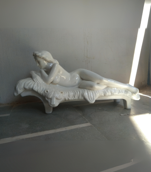 Sleeping Lady - Image 4
