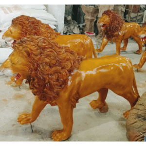Standing Lion (C)